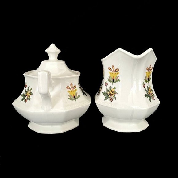 Vintage 1970s Johnson Bros. Persian Gargen Pattern Octogonal Sugar Creamer Set - Picture 4 of 10